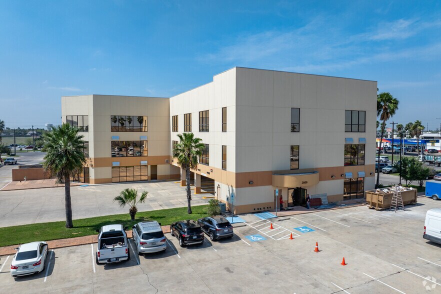 More Photos Of 2800 W Trenton Rd, Edinburg Office For Sale