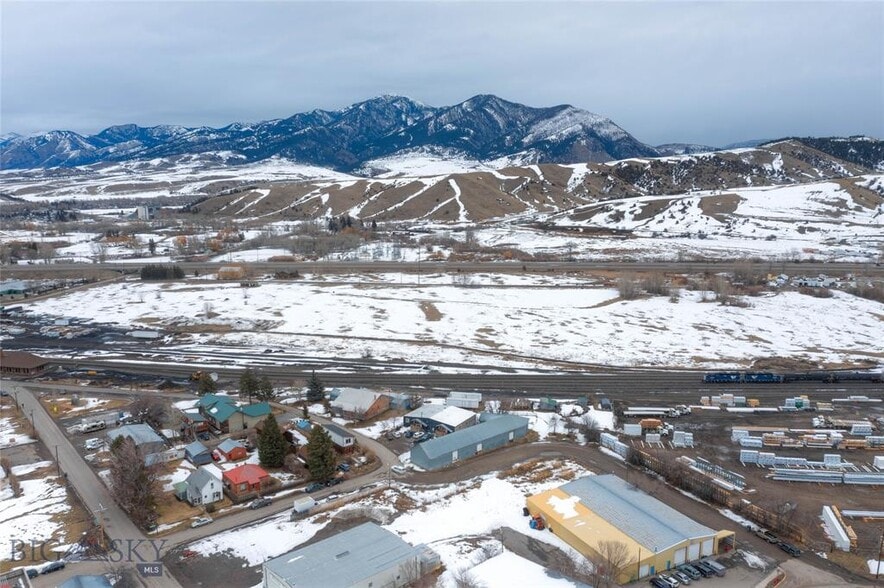 More Photos Of 725 E Cottonwood St, Bozeman Industrial For Sale