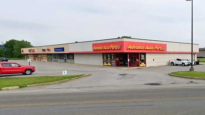 More Photos Of 225-237 Route 288, Ellwood City Unknown For Lease