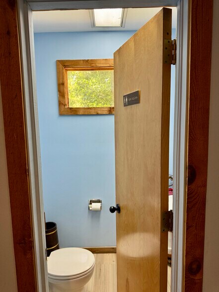 More Photos Of 2162 Ingleside Ave, Macon-Bibb Office Residential For Sale