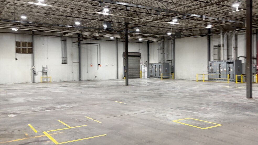 Primary Photo Of 504 N Ashe Ave, Dunn Warehouse For Sale