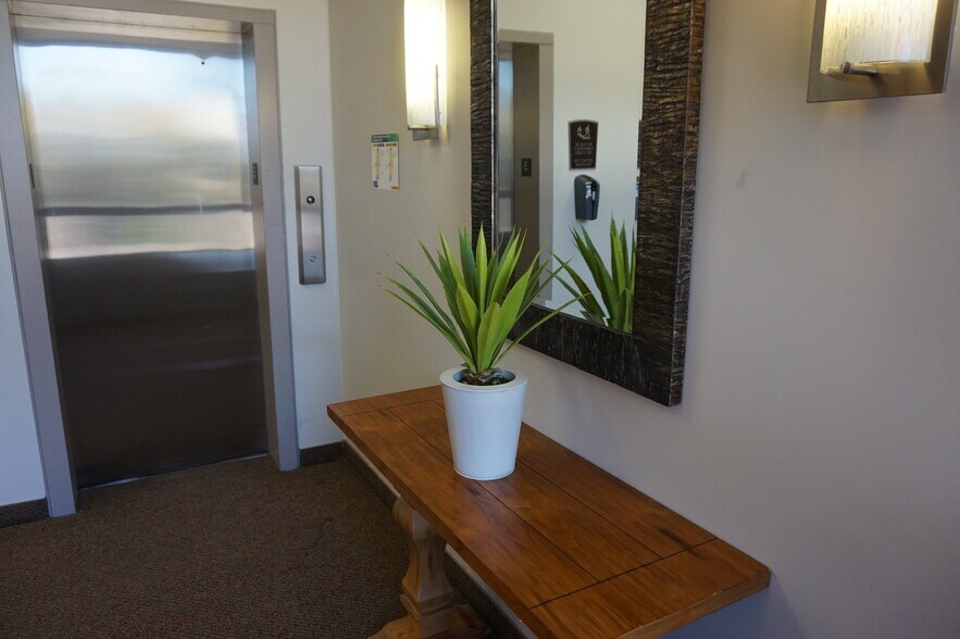 More Photos Of 80 Washington St, Poughkeepsie Office For Lease