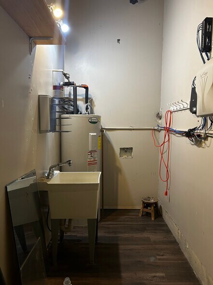 More Photos Of 1571 Atwood Ave, Johnston General Retail For Lease