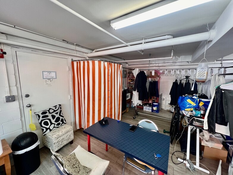 More Photos Of 515 4th St, Hoboken Storefront Retail Office For Lease