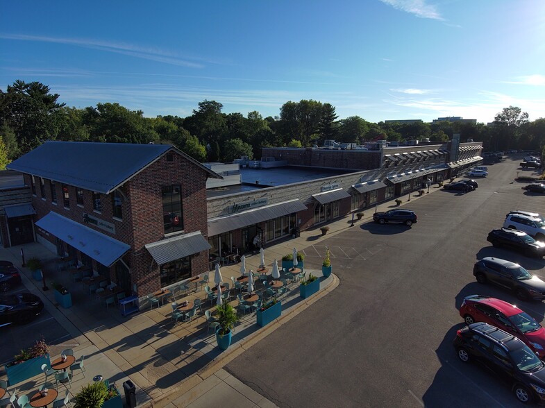 More Photos Of 3200-3260 University Ave, Madison Unknown For Lease