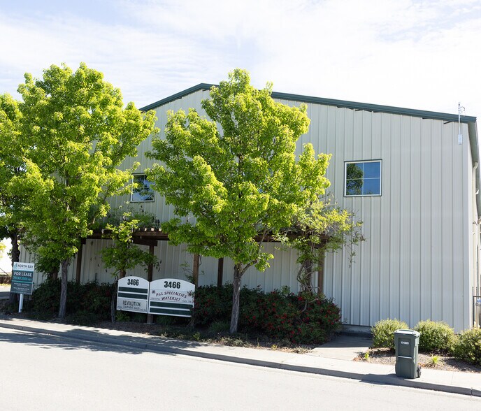 More Photos Of 3466 Brickway Blvd, Santa Rosa Warehouse For Lease