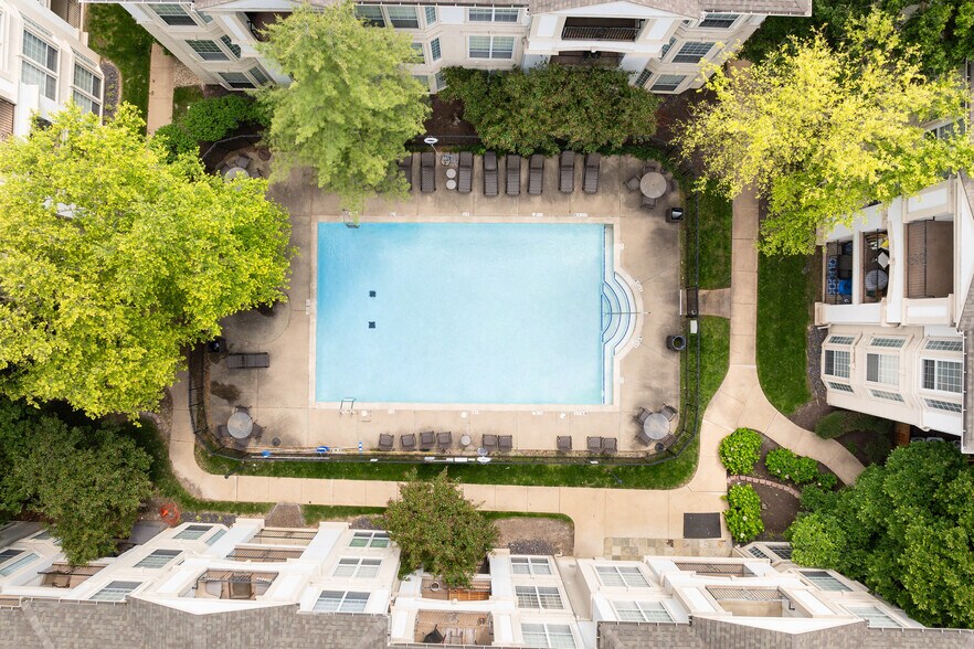 More Photos Of 1800 S Brentwood Blvd, Saint Louis Apartments For Sale