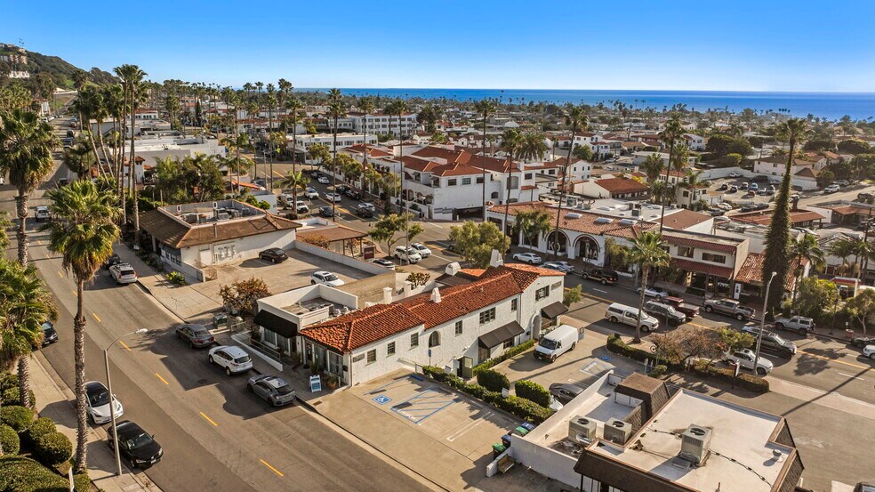 More Photos Of 415 N El Camino Real, San Clemente Office For Sale