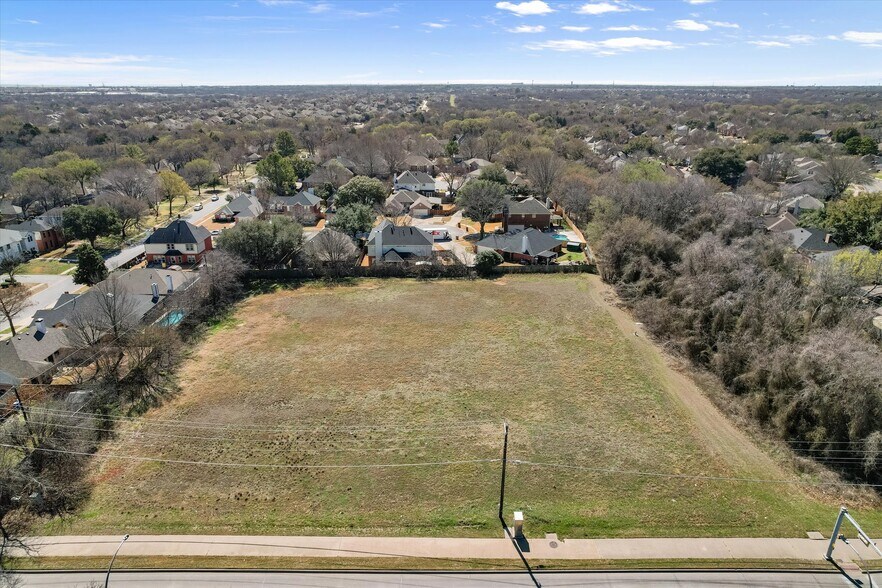 More Photos Of 2400 W Sublett Rd, Arlington Land For Sale