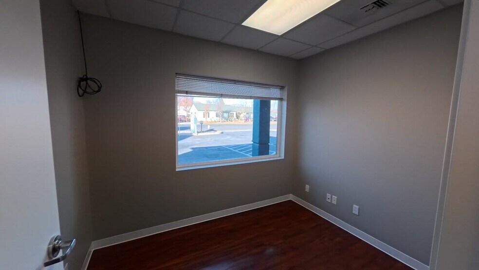 Primary Photo Of 750 NW 4th St, Prineville Office For Sale