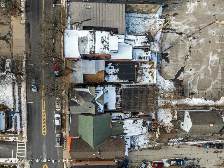 More Photos Of 346 Broadway, Kingston Storefront Retail Residential For Sale