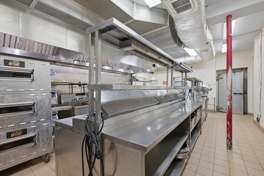 More Photos Of 1017 Highland Ave, Greensburg Restaurant For Sale