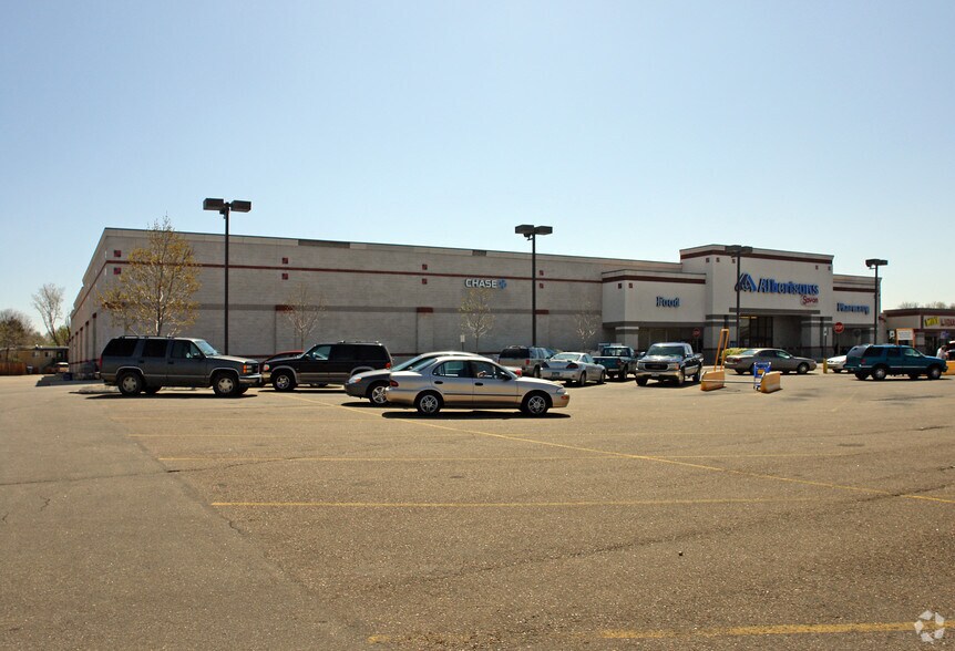 Primary Photo Of 1716-1834 N Main St, Longmont Unknown For Lease