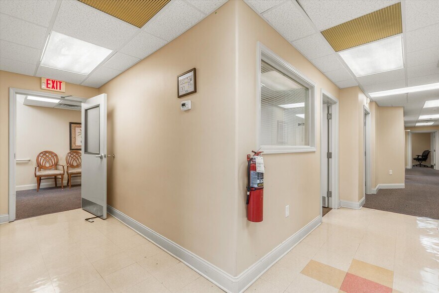 More Photos Of 9 San Bartola Dr, Saint Augustine Medical For Sale