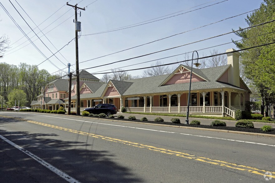 More Photos Of 90 W Afton Ave, Yardley General Retail For Lease
