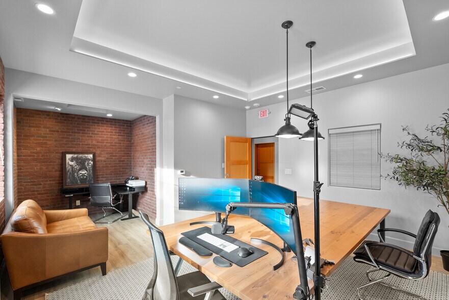 More Photos Of 325 Central Ave, Whitefish Storefront Retail Office For Sale