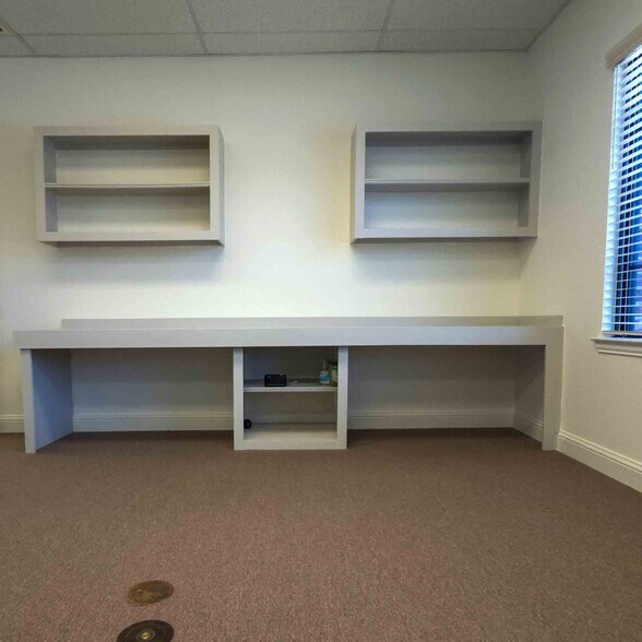 More Photos Of 739 Justin Rd, Rockwall Office For Lease