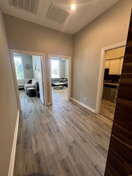 More Photos Of 5228 Village Creek Dr, Plano Office For Sale