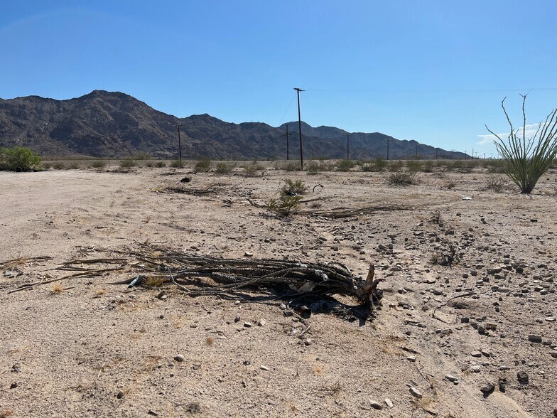 Interstate 10 Freeway, Desert Center, CA 92239 Land For Lease