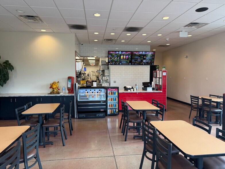 More Photos Of 2025 Bridgeway Dr, Maryville Fast Food For Sale
