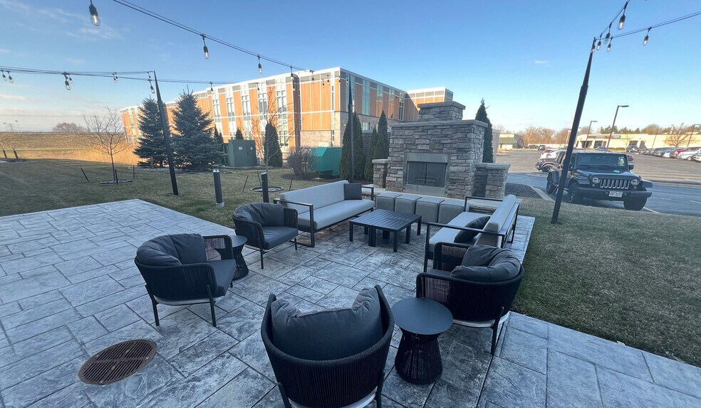 More Photos Of 7418 Washington Ave, Mount Pleasant Hotel For Sale