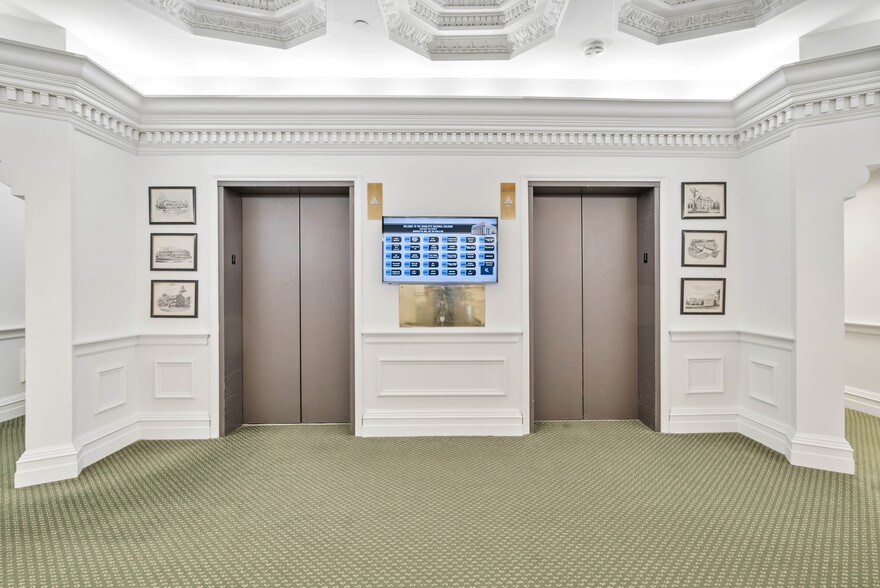 More Photos Of 428 E 4th St, Charlotte Office For Sale