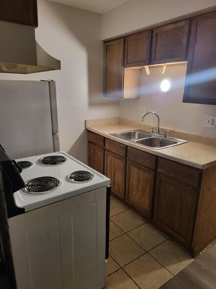 More Photos Of 9901 Wyoming St, Detroit Apartments For Sale