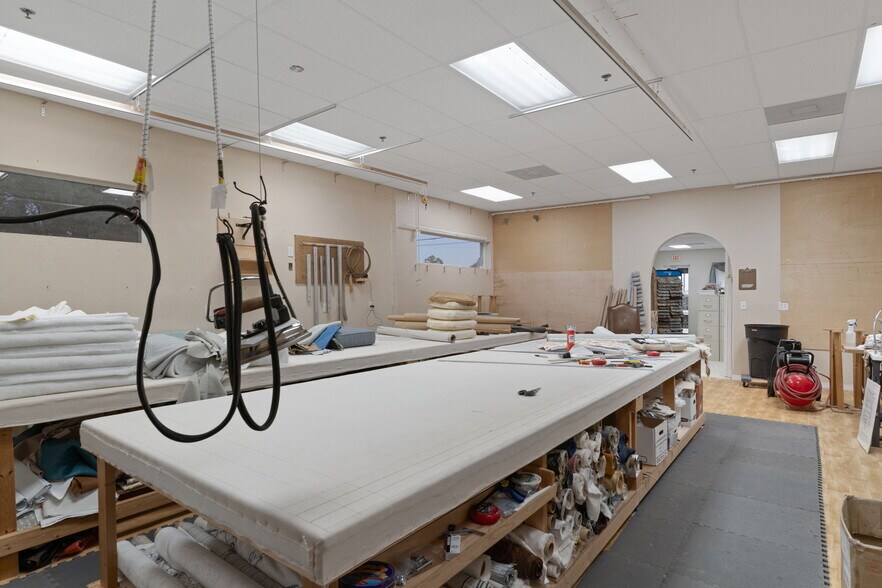 More Photos Of 97 W Gulf To Lake Hwy, Lecanto Freestanding For Sale