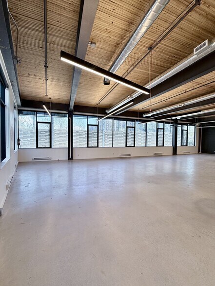 More Photos Of 35 Golden Ave, Toronto Warehouse For Lease