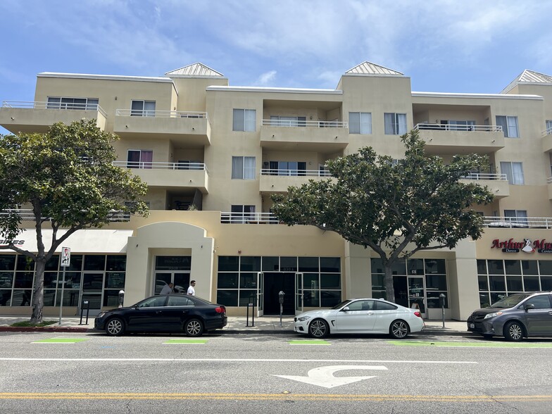 More Photos Of 902-914 Broadway, Santa Monica Unknown For Lease