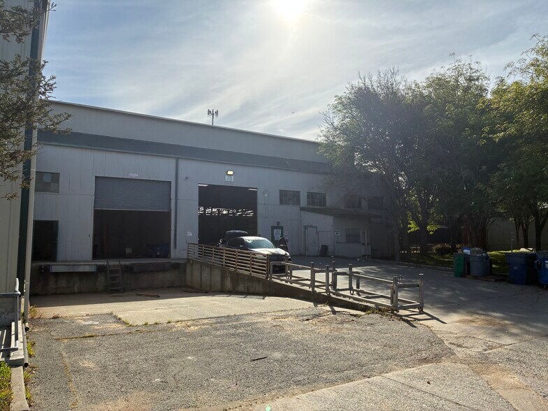 More Photos Of 740-798 Market Ave, Richmond Unknown For Lease