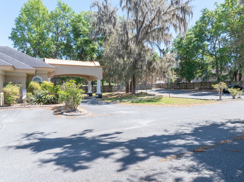 More Photos Of 165 SW Vision Gln, Lake City Office For Sale