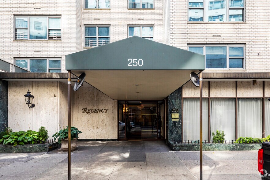 More Photos Of 1183-1191 2nd Ave, New York Apartments For Lease