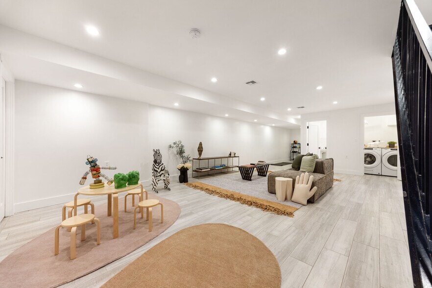 More Photos Of 393 Rogers Ave, Brooklyn Apartments For Sale