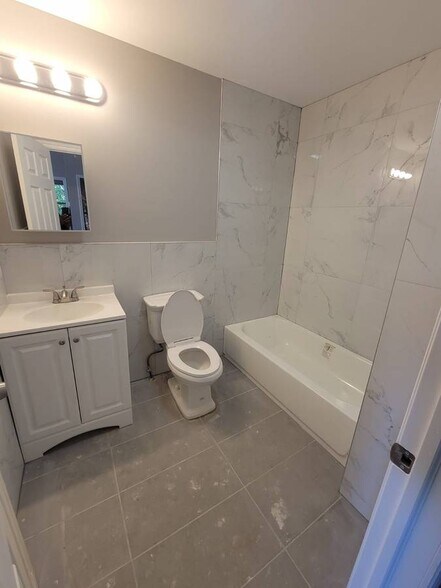 More Photos Of 722 Springfield Ave, Irvington Storefront Retail Residential For Sale