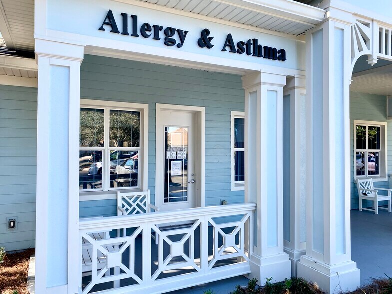 More Photos Of 910 Old Camp Rd, Lady Lake Medical For Sale