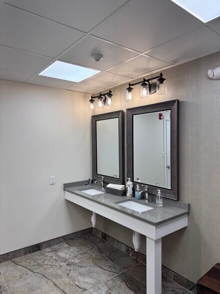 More Photos Of 30 Jackson Rd, Medford Medical For Lease