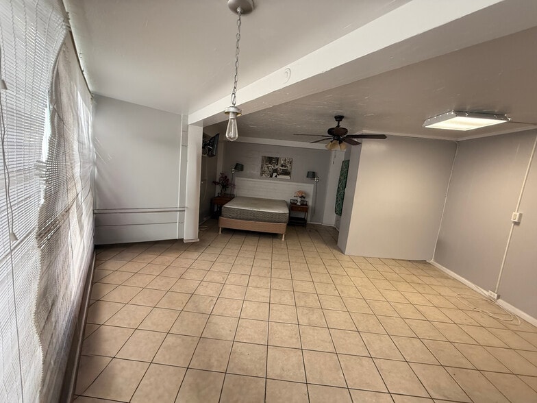 More Photos Of 2406 Kuhio Ave, Honolulu Apartments For Sale