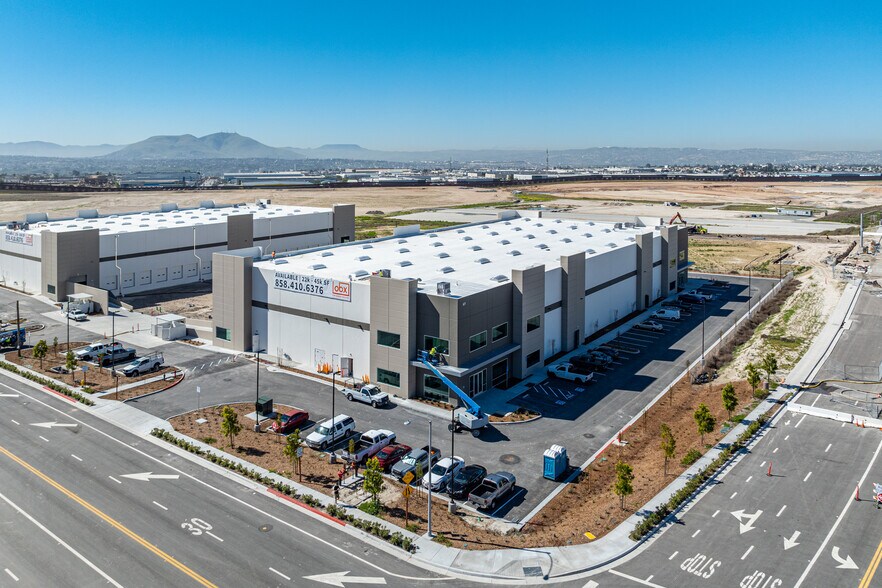 More Photos Of Paseo De La Fuente, San Diego Unknown For Lease