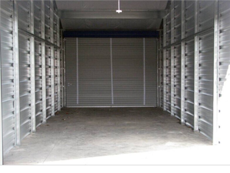 More Photos Of 1506 26th Street Blvd SE, Hickory Self Storage For Sale