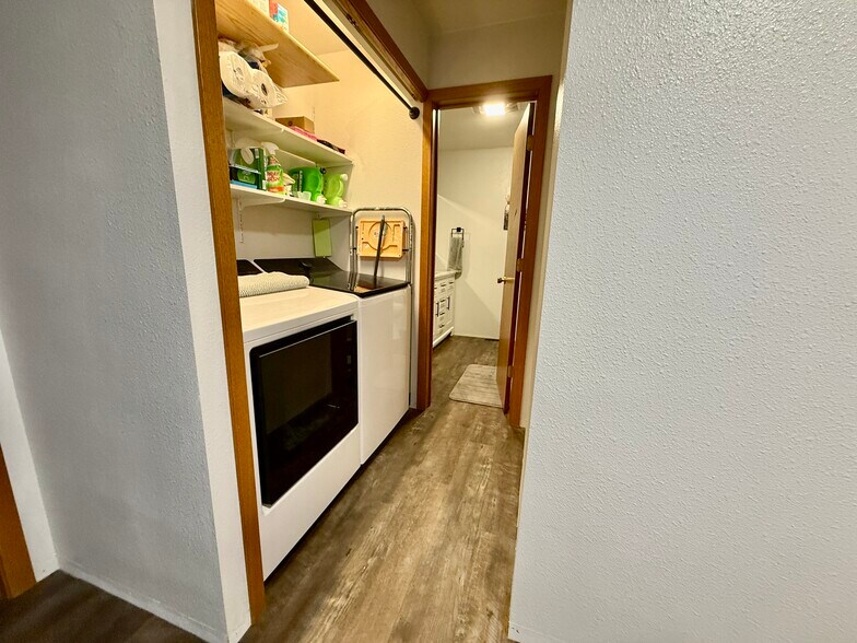 More Photos Of 11 E Washington, Chester Restaurant For Sale