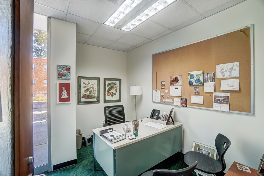 More Photos Of 150 E South College St, Yellow Springs Research And Development For Sale