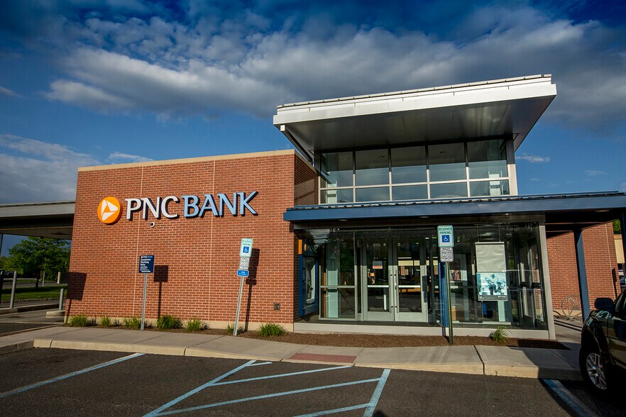 More Photos Of 240 Route 202, Flemington Unknown For Lease