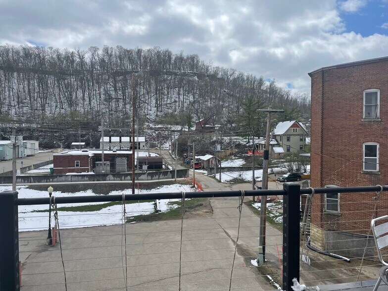 More Photos Of 123 A St, Mc Gregor Restaurant For Lease