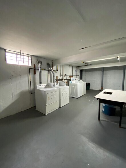 More Photos Of 646-662 Port Richmond Ave, Staten Island Apartments For Sale