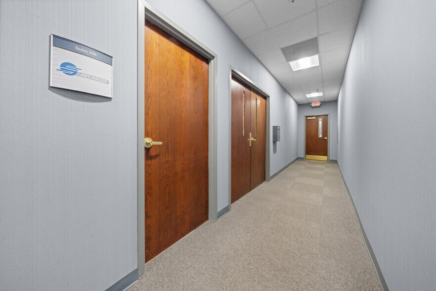 More Photos Of 4160 Piedmont Pky, Greensboro Office For Lease
