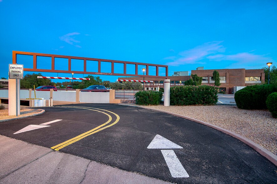 More Photos Of 14506 W Granite Valley Dr, Sun City West Medical For Lease