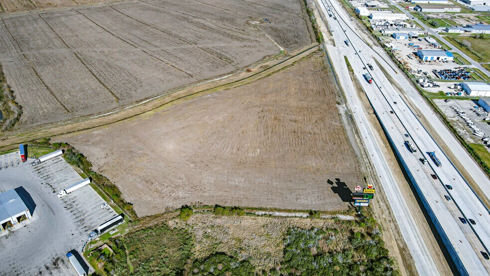 More Photos Of 7595 Smith Rd, Beaumont Land For Sale