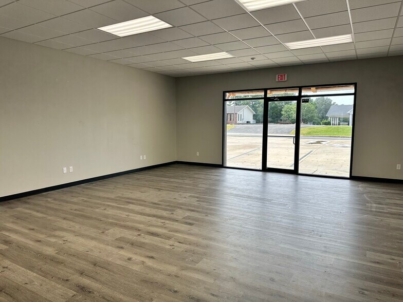 More Photos Of 1195 E Main St, Melbourne Loft Creative Space For Sale