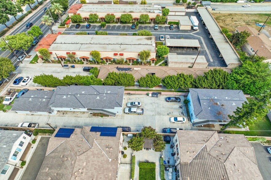 More Photos Of 11062 Excelsior Dr, Norwalk Apartments For Sale